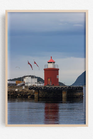 Small Light, Wide North